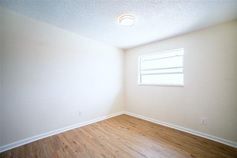 Condominio en venta en Saint Petersburg, Florida, 2 dormitorios, 82.68 m2 № 2213127 - foto 5