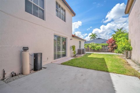 Купить виллу или дом в Майами, Флорида 4 спальни, 238.11м2, № 1990260 - фото 9