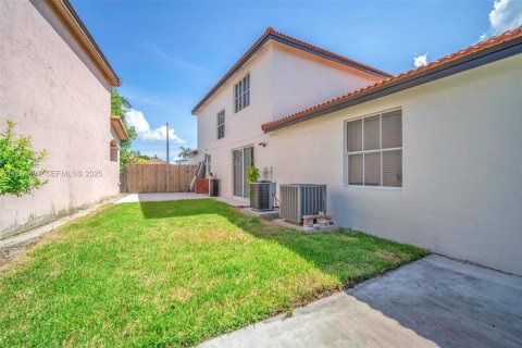 Купить виллу или дом в Майами, Флорида 4 спальни, 238.11м2, № 1990260 - фото 7