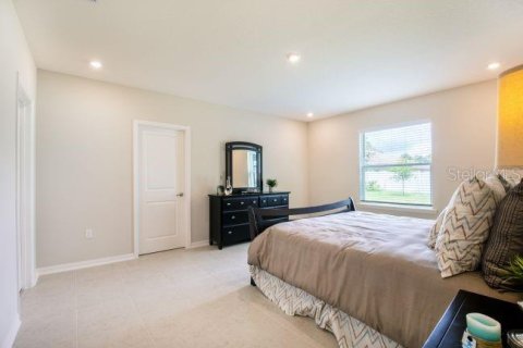 Villa ou maison à vendre à Weeki Wachee, Floride: 4 chambres, 190.64 m2 № 2415294 - photo 13