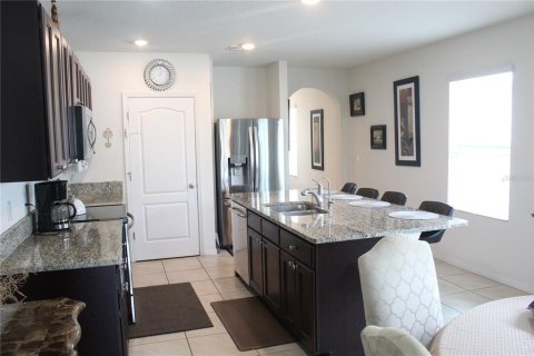 Casa en alquiler en Kissimmee, Florida, 3 dormitorios, 153.38 m2 № 1819642 - foto 5