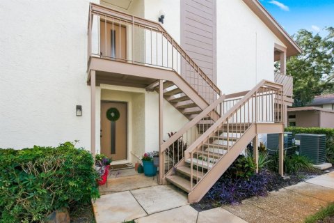 Condo in Safety Harbor, Florida, 2 bedrooms № 2231217