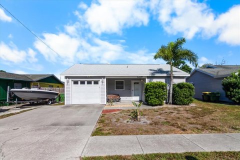 House in Sarasota, Florida 2 bedrooms, 80.27 sq.m. № 2195798 - photo 23