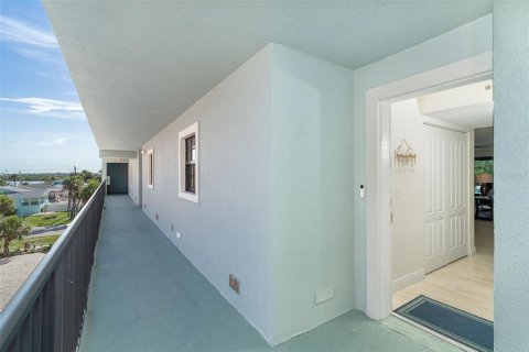 Condo in Englewood, Florida, 3 bedrooms  № 1802360 - photo 5