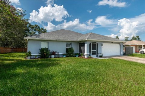 House in Ocala, Florida 3 bedrooms, 157.47 sq.m. № 1909237 - photo 3