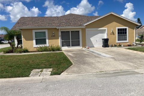 Casa en venta en New Port Richey, Florida, 2 dormitorios, 109.07 m2 № 1886938 - foto 1