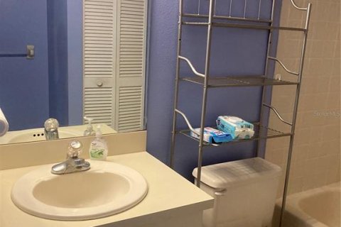 Casa en venta en New Port Richey, Florida, 2 dormitorios, 109.07 m2 № 1886938 - foto 24