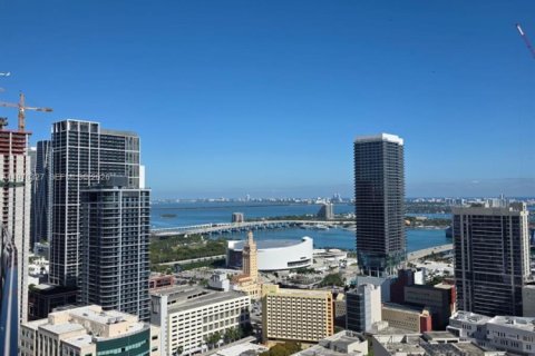 Condo in Miami, Florida, 1 bedroom № 2242806 - photo 15