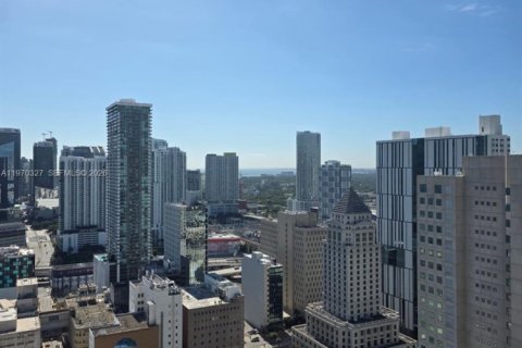 Condo in Miami, Florida, 1 bedroom № 2242806 - photo 21