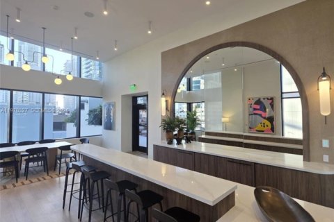 Condo in Miami, Florida, 1 bedroom № 2242806 - photo 30