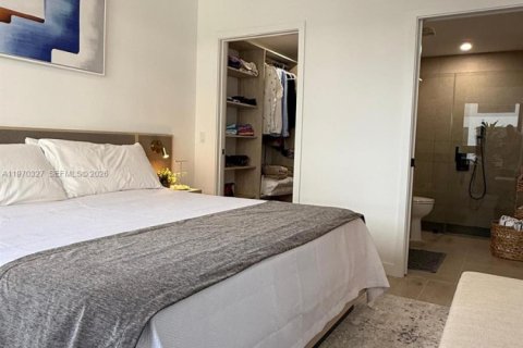 Condo in Miami, Florida, 1 bedroom № 2242806 - photo 7