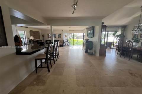 Touwnhouse à vendre à Palm Beach Gardens, Floride: 3 chambres, 176.98 m2 № 2030675 - photo 17