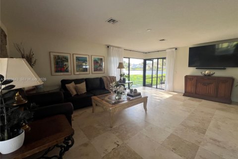 Touwnhouse à vendre à Palm Beach Gardens, Floride: 3 chambres, 176.98 m2 № 2030675 - photo 18