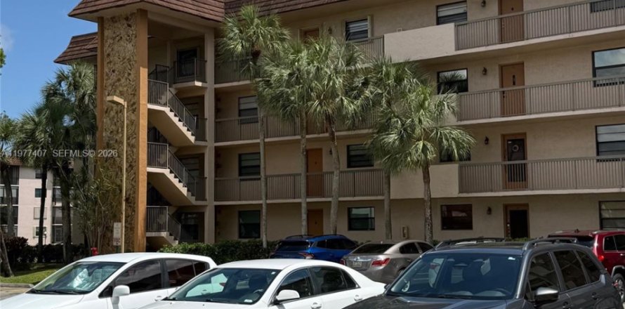 Condo à Tamarac, Floride, 2 chambres  № 2090537