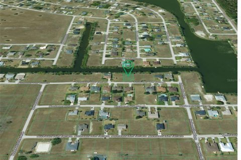 Land in Cape Coral, Florida № 2395980
