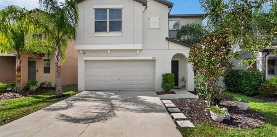 Casa en Wimauma, Florida 5 dormitorios, 210.33 m2 № 2321179