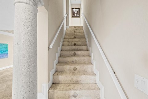 Villa ou maison à vendre à Delray Beach, Floride: 6 chambres, 418.8 m2 № 2415692 - photo 23