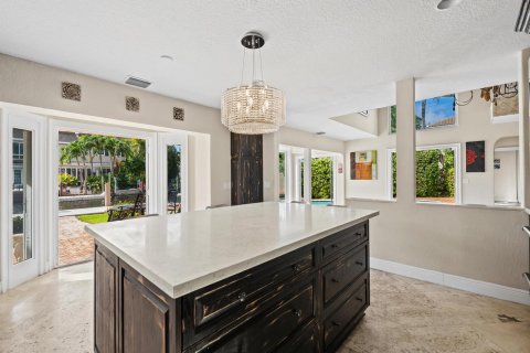 Villa ou maison à vendre à Delray Beach, Floride: 6 chambres, 418.8 m2 № 2415692 - photo 12