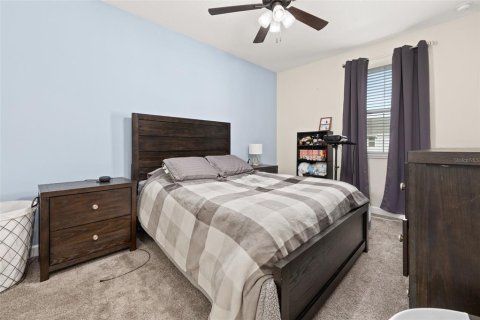 Townhouse in STOREY LAKE in Kissimmee, Florida 3 bedrooms, 173.63 sq.m. № 2229096 - photo 30
