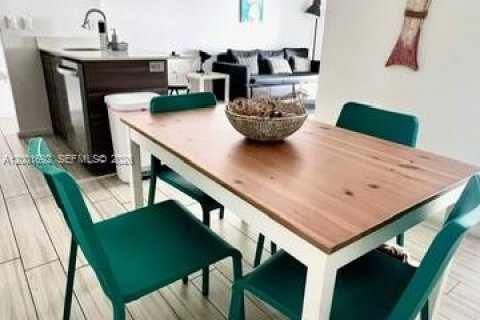 Купить кондоминиум в Майами, Флорида 1 спальня, 59.55м2, № 2065531 - фото 12