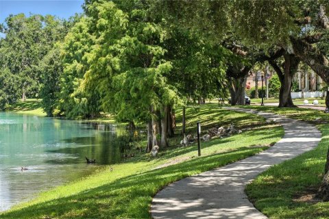 Condominio en venta en Orlando, Florida, 1 dormitorio, 51.1 m2 № 1884446 - foto 6