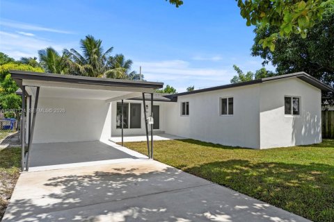 Villa ou maison à West Park, Floride 4 chambres, 145.95 m2 № 2340917
