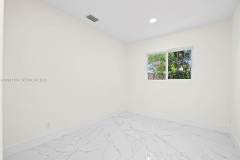 Villa ou maison à vendre à West Park, Floride: 4 chambres, 145.95 m2 № 2340917 - photo 28