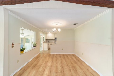 House in Silver Springs Shores, Florida 3 bedrooms, 152.45 sq.m. № 1733016 - photo 11