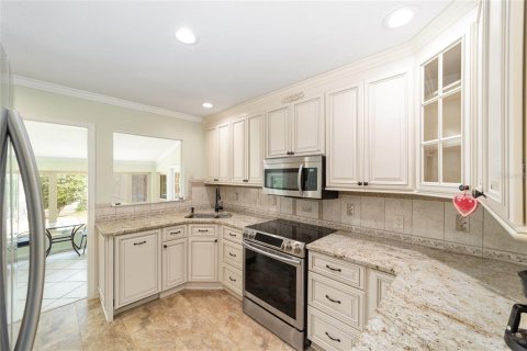 House in Silver Springs Shores, Florida 3 bedrooms, 152.45 sq.m. № 1733016 - photo 16