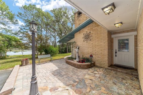 House in Silver Springs Shores, Florida 3 bedrooms, 152.45 sq.m. № 1733016 - photo 4