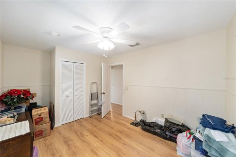 House in Silver Springs Shores, Florida 3 bedrooms, 152.45 sq.m. № 1733016 - photo 25