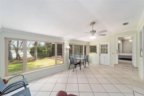 House in Silver Springs Shores, Florida 3 bedrooms, 152.45 sq.m. № 1733016 - photo 18