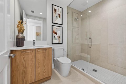 Condo in Saint Petersburg, Florida, 3 bedrooms № 2124258 - photo 26