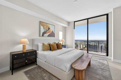 Condo in Saint Petersburg, Florida, 3 bedrooms № 2124258 - photo 6