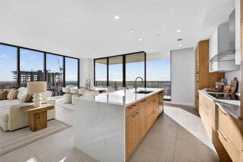 Condo in Saint Petersburg, Florida, 3 bedrooms № 2124258 - photo 15