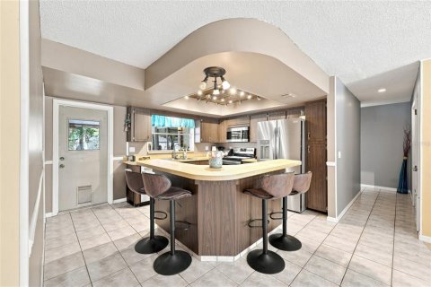 Villa ou maison à vendre à Orlando, Floride: 4 chambres, 177.44 m2 № 2356155 - photo 10