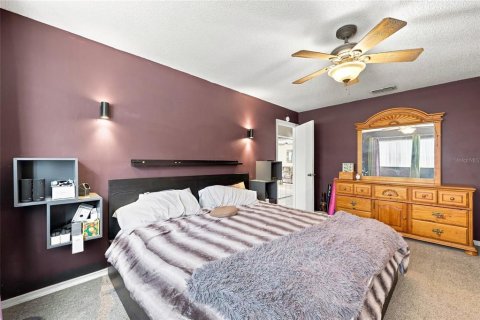 Villa ou maison à vendre à Orlando, Floride: 4 chambres, 177.44 m2 № 2356155 - photo 21