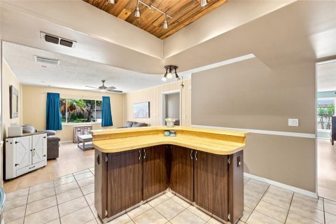 Villa ou maison à vendre à Orlando, Floride: 4 chambres, 177.44 m2 № 2356155 - photo 12