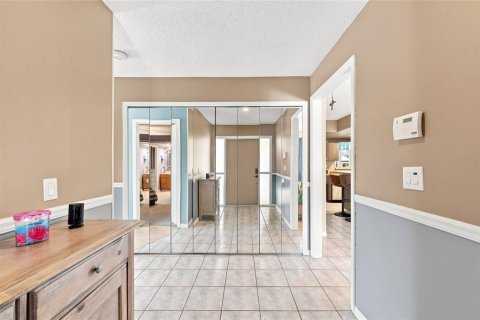 Villa ou maison à vendre à Orlando, Floride: 4 chambres, 177.44 m2 № 2356155 - photo 5