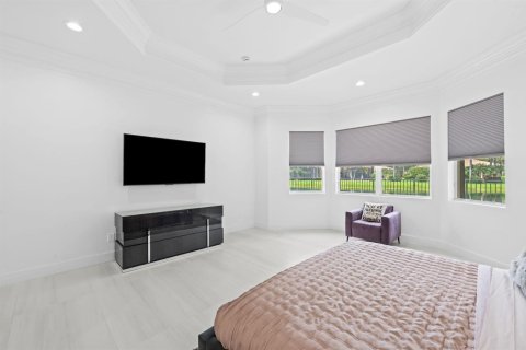 House in Boynton Beach, Florida 4 bedrooms, 265.79 sq.m. № 2381439 - photo 23