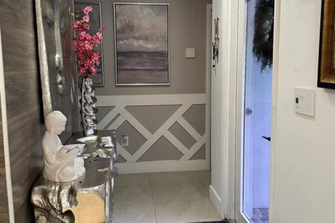Villa ou maison à vendre à Miramar, Floride: 3 chambres, 155.61 m2 № 2182671 - photo 7