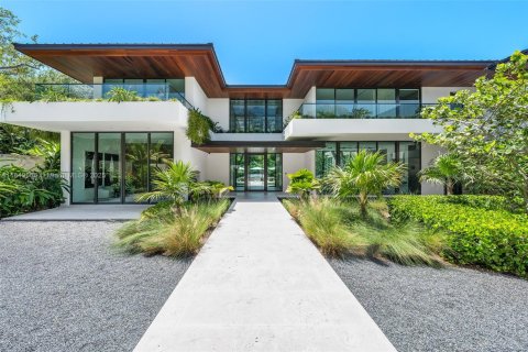 House in Coral Gables, Florida 7 bedrooms, 829.99 sq.m. № 1872383 - photo 6