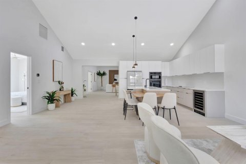 Villa ou maison à vendre à West Palm Beach, Floride: 3 chambres, 195.19 m2 № 2432463 - photo 5