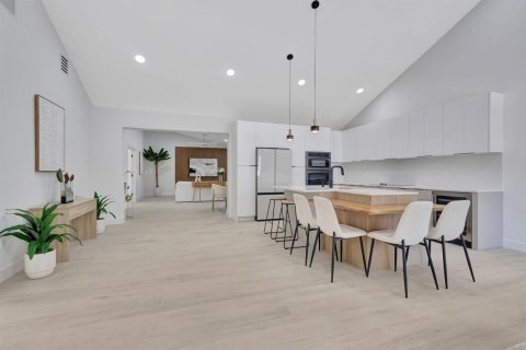 Villa ou maison à vendre à West Palm Beach, Floride: 3 chambres, 195.19 m2 № 2432463 - photo 6