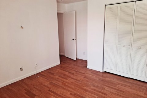 Adosado en alquiler en Cooper City, Florida, 3 dormitorios, 154.78 m2 № 1224668 - foto 1