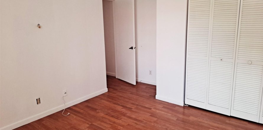 Adosado en Cooper City, Florida 3 dormitorios, 154.78 m2 № 1224668