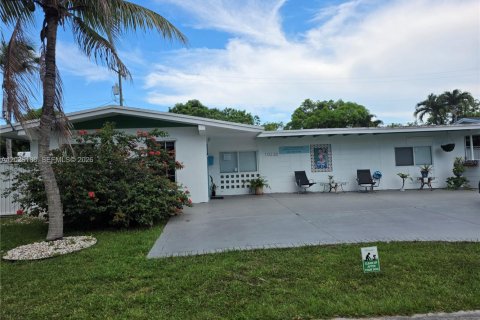 Immobilier commercial à vendre à Miami, Floride № 2084515 - photo 3