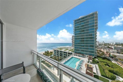 Condo à Miami Beach, Floride, 2 chambres  № 2039145