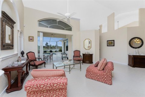 Купить виллу или дом в Лейк Сази, Флорида 12 комнат, 251.95м2, № 2211982 - фото 7