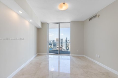 Condominio en venta en Miami, Florida, 2 dormitorios, 109.53 m2 № 1979849 - foto 9